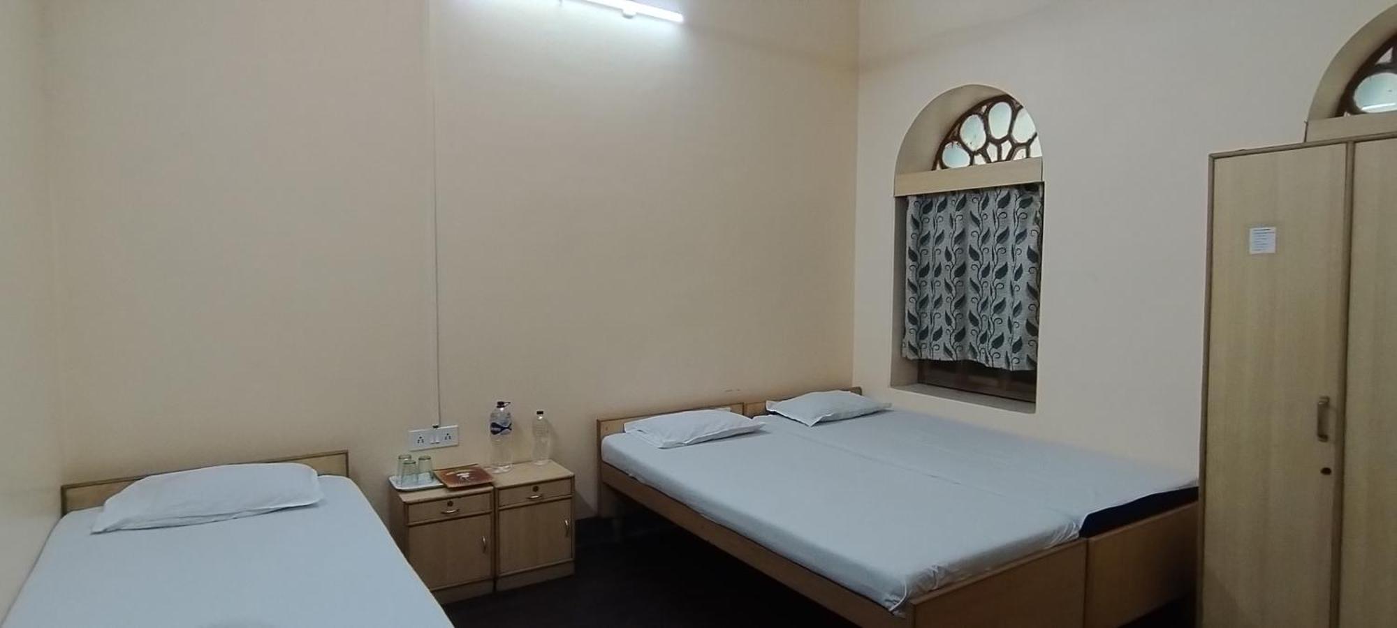 כלכותה Shaw Guest House מראה חיצוני תמונה